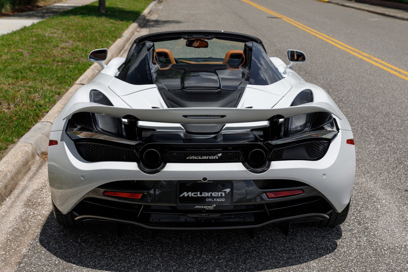 Used 2020 McLaren 720S Spider photo 17
