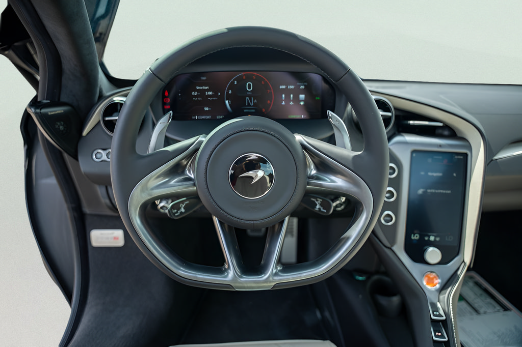 New 2026 McLaren 750S photo 41