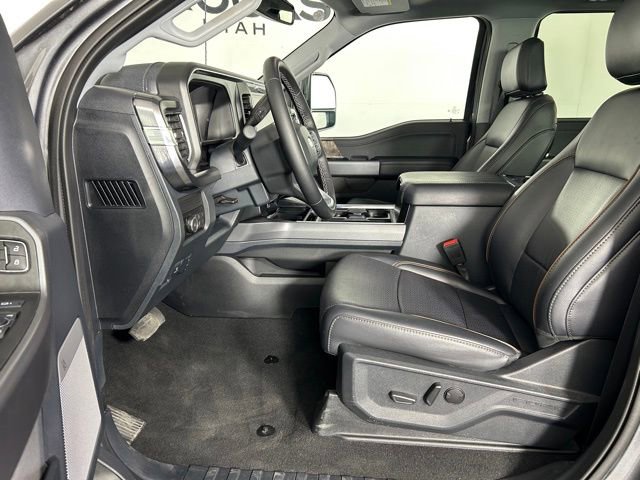 2025 Ford F350 Lariat