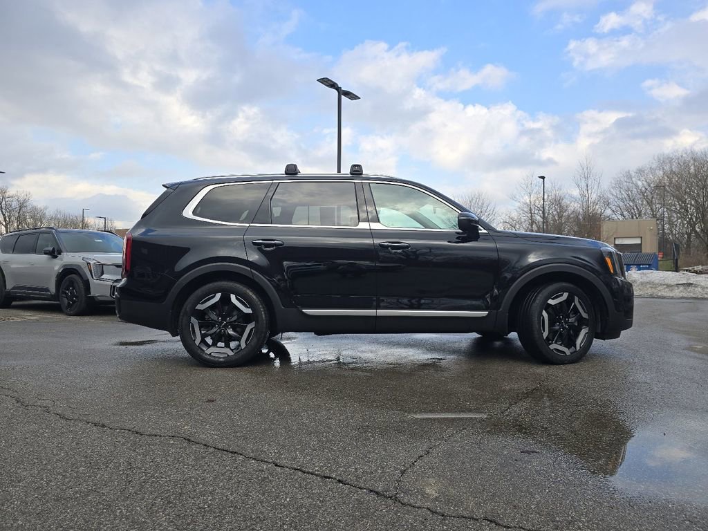 2023 Kia Telluride S