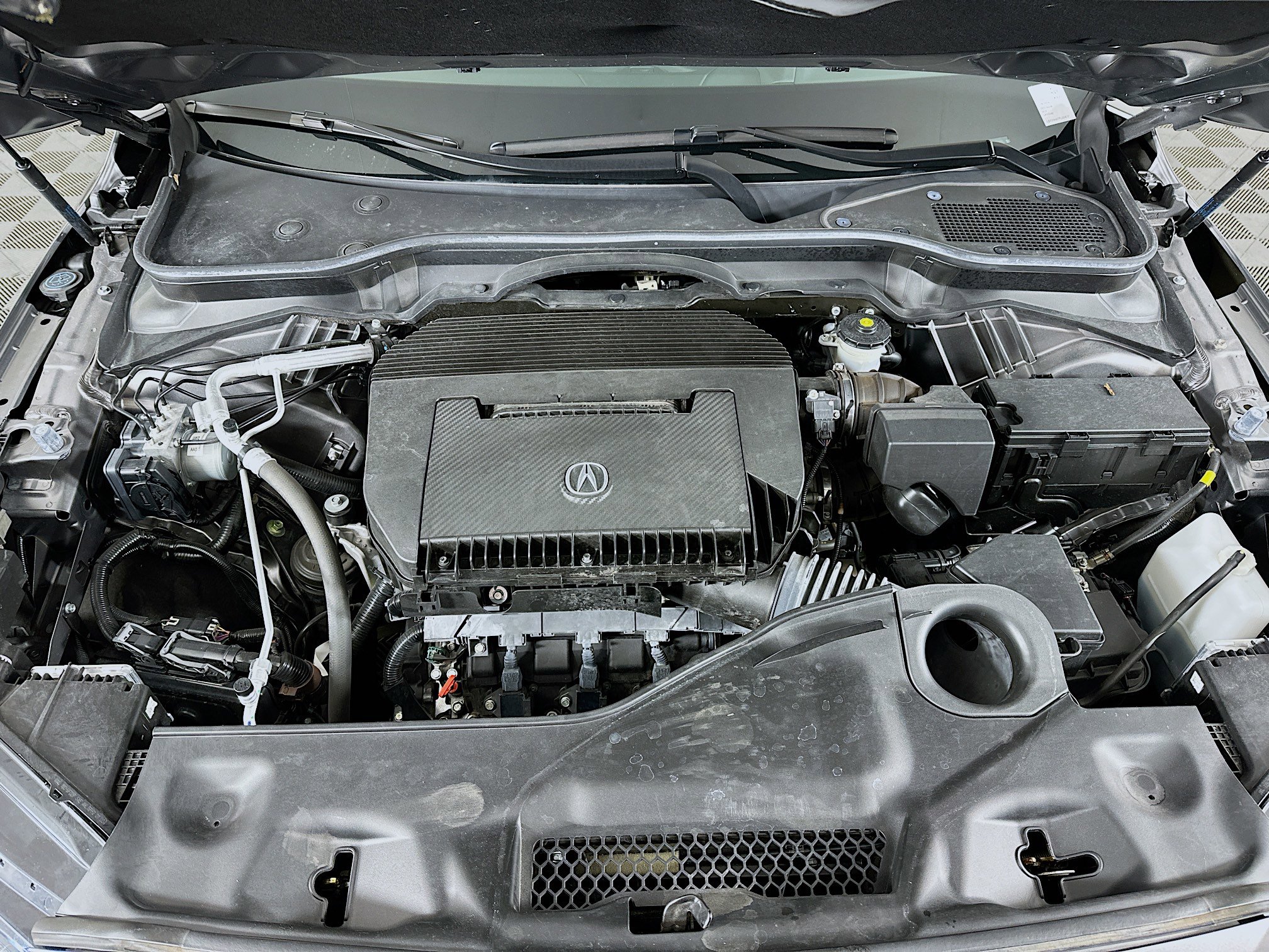 2023 Acura MDX FWD w/ Technology Package