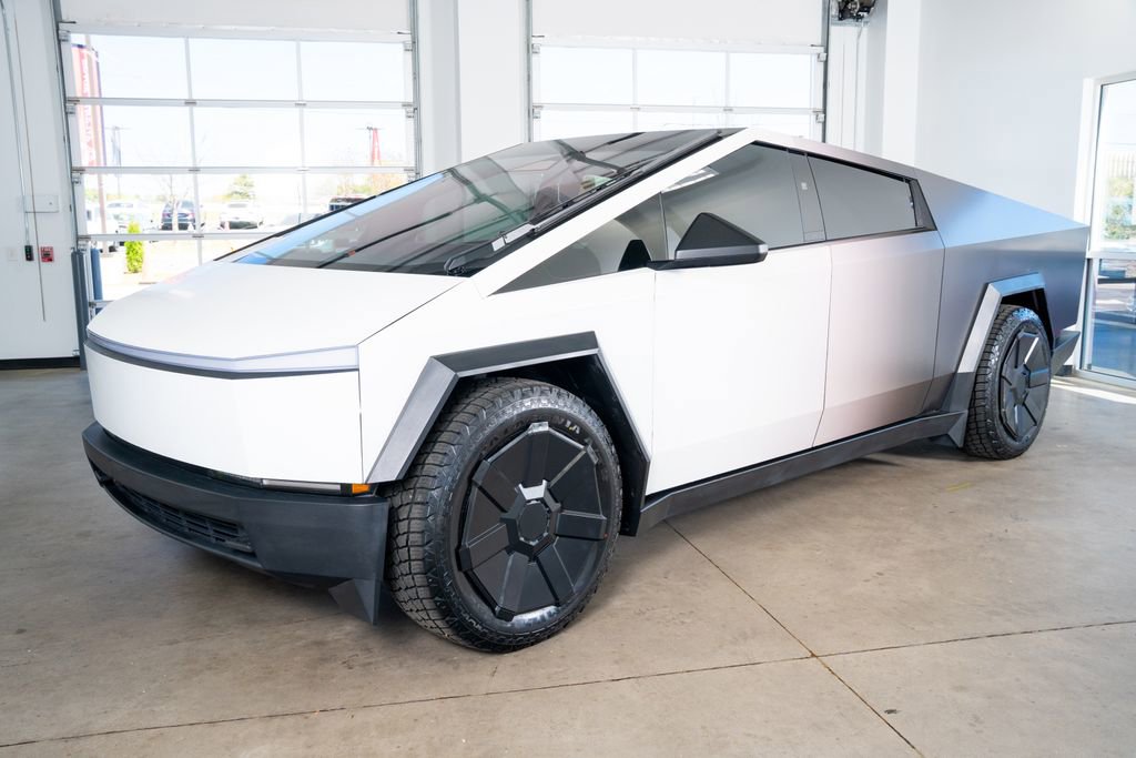 2024 Tesla Cybertruck AWD Crew Cab