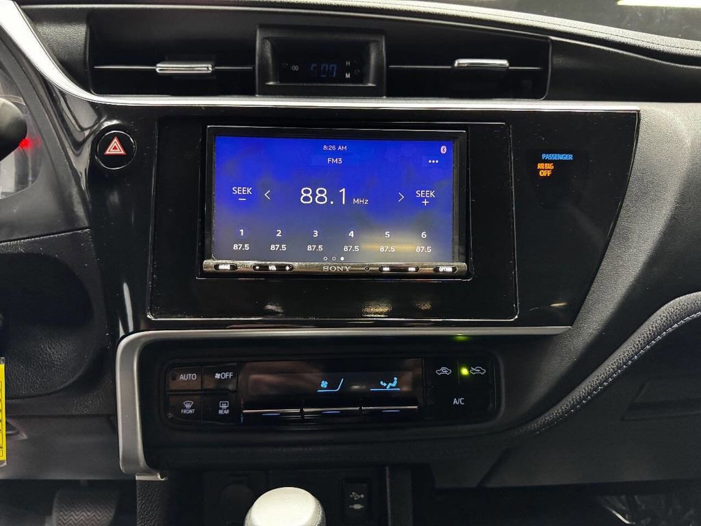 2019 Toyota Corolla SE