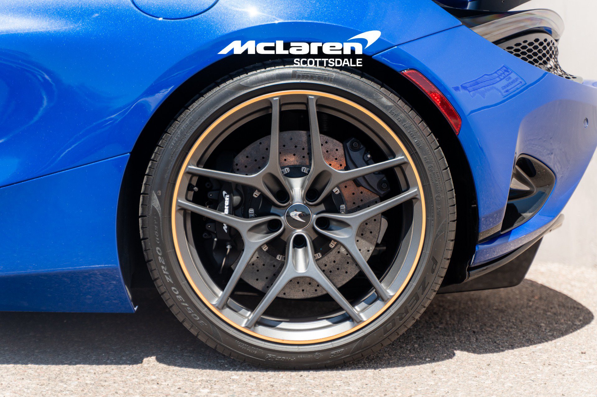 Used 2024 McLaren 750S Spider photo 29