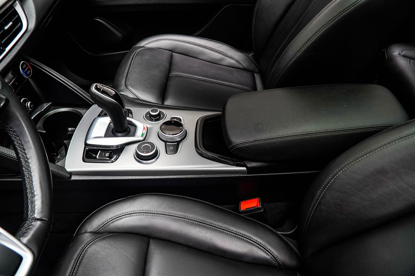 2024 Alfa Romeo Stelvio Ti