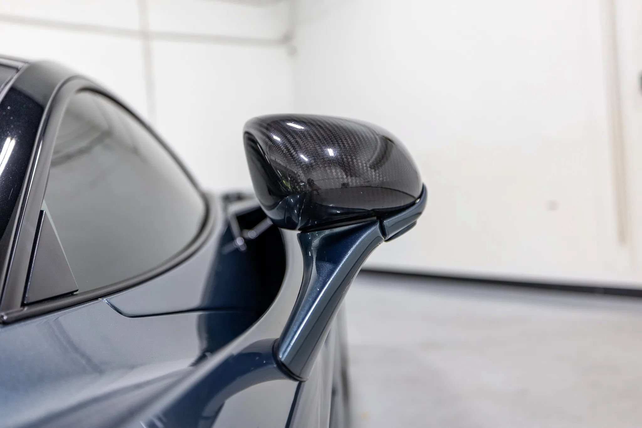 Used 2018 McLaren 720S Performance photo 12