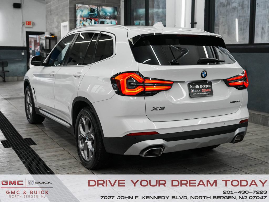 2023 BMW X3 xDrive30i