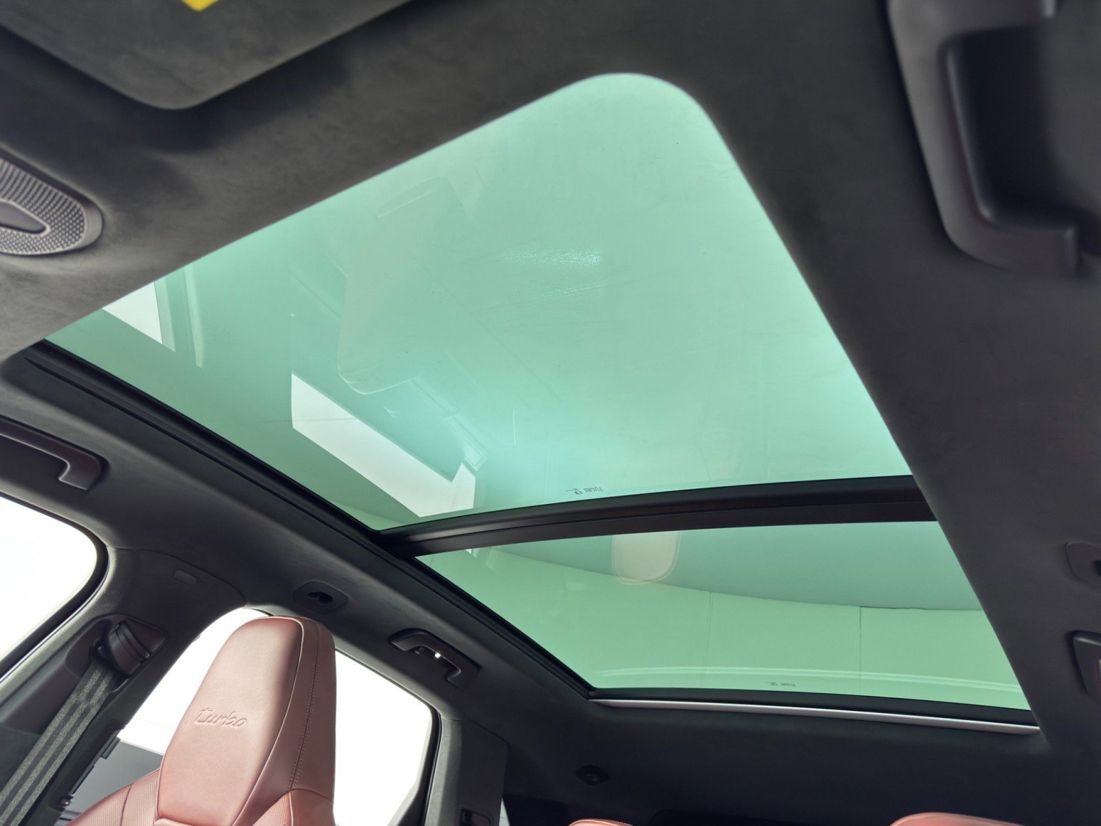 2025 Porsche Cayenne Turbo