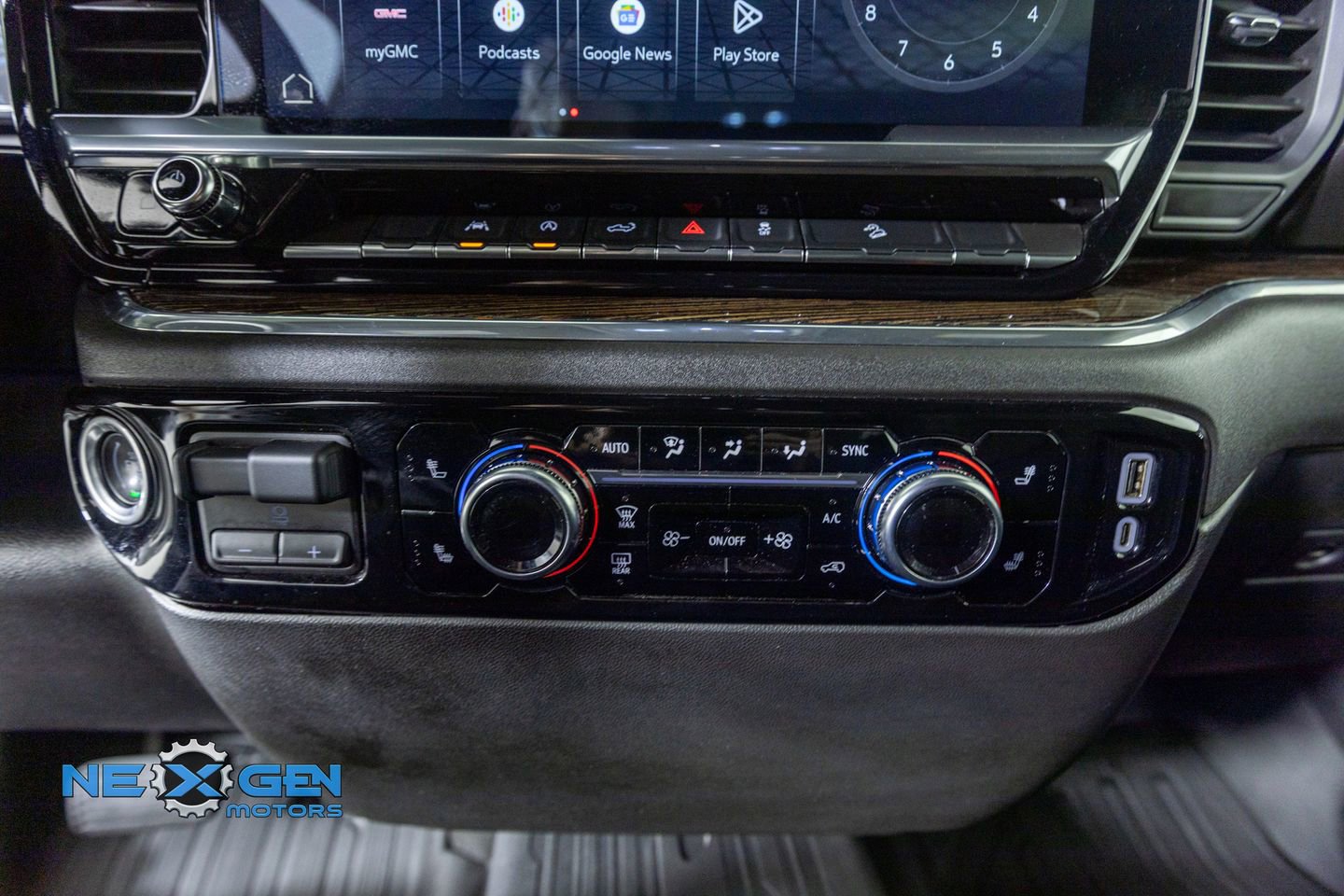 2023 GMC Sierra 1500 SLE