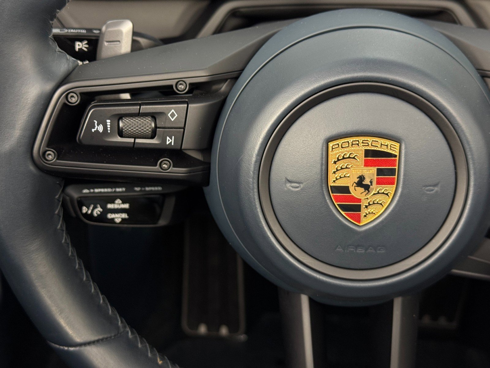 2022 Porsche 911 Carrera