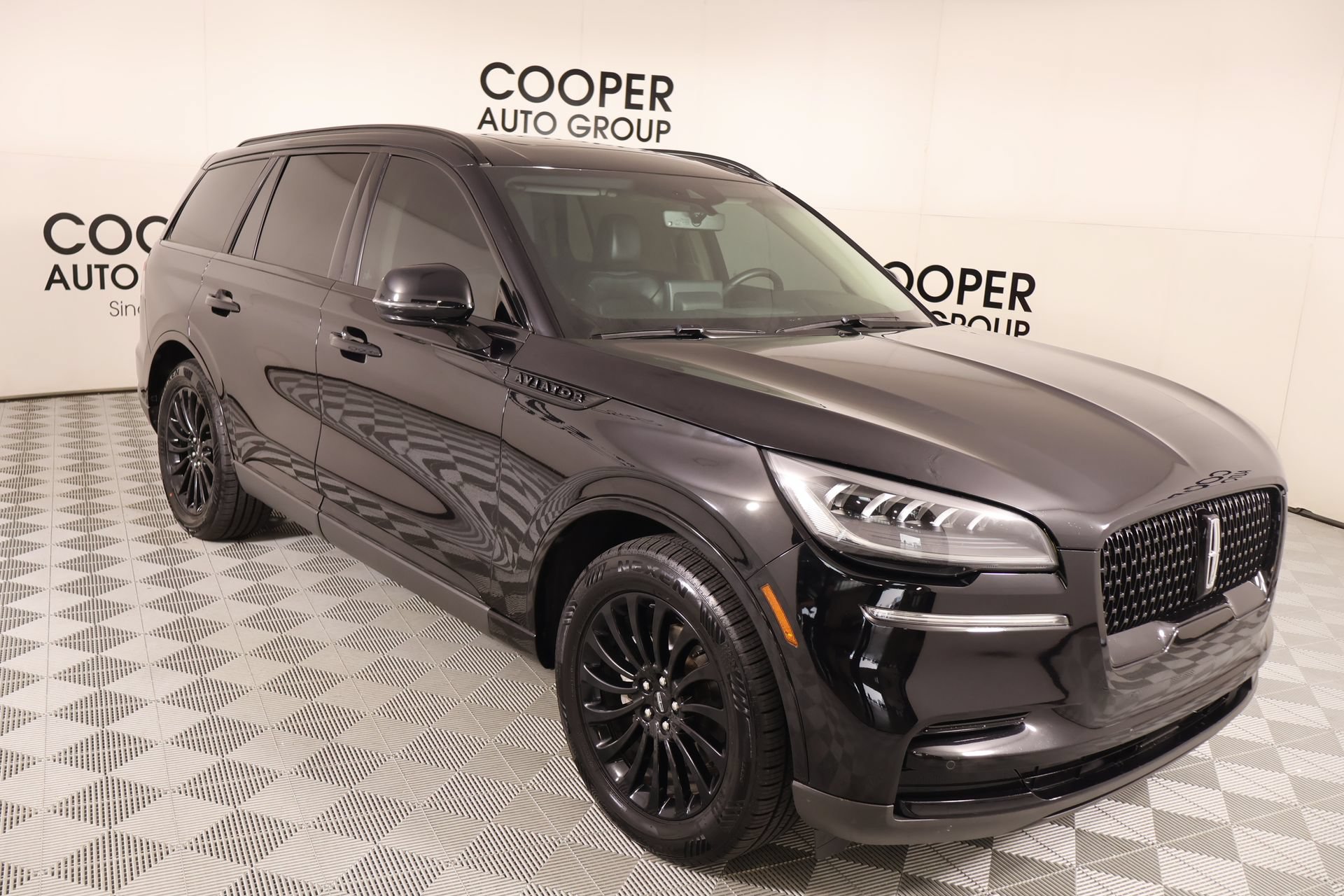 Certified 2023 Lincoln Aviator AWD w/ Premium Package