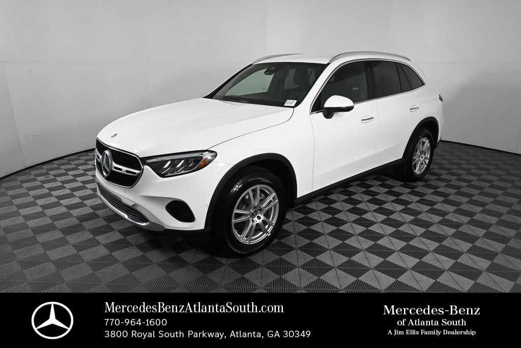 2025 Mercedes-Benz GLC 300 4MATIC