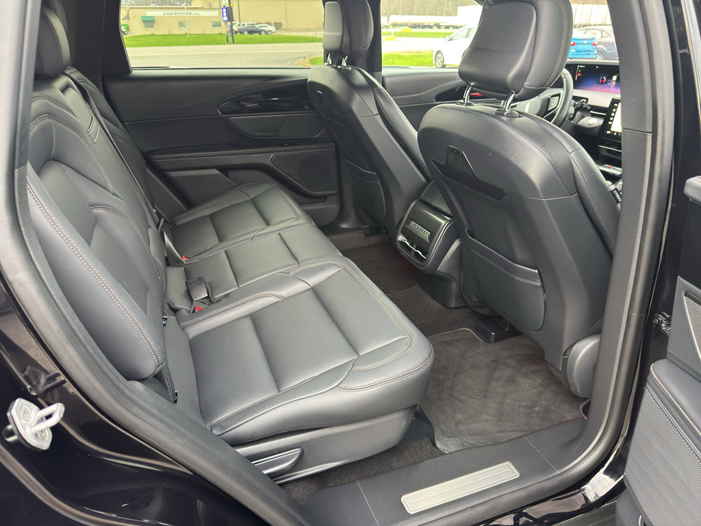 2025 Lincoln Nautilus Premier