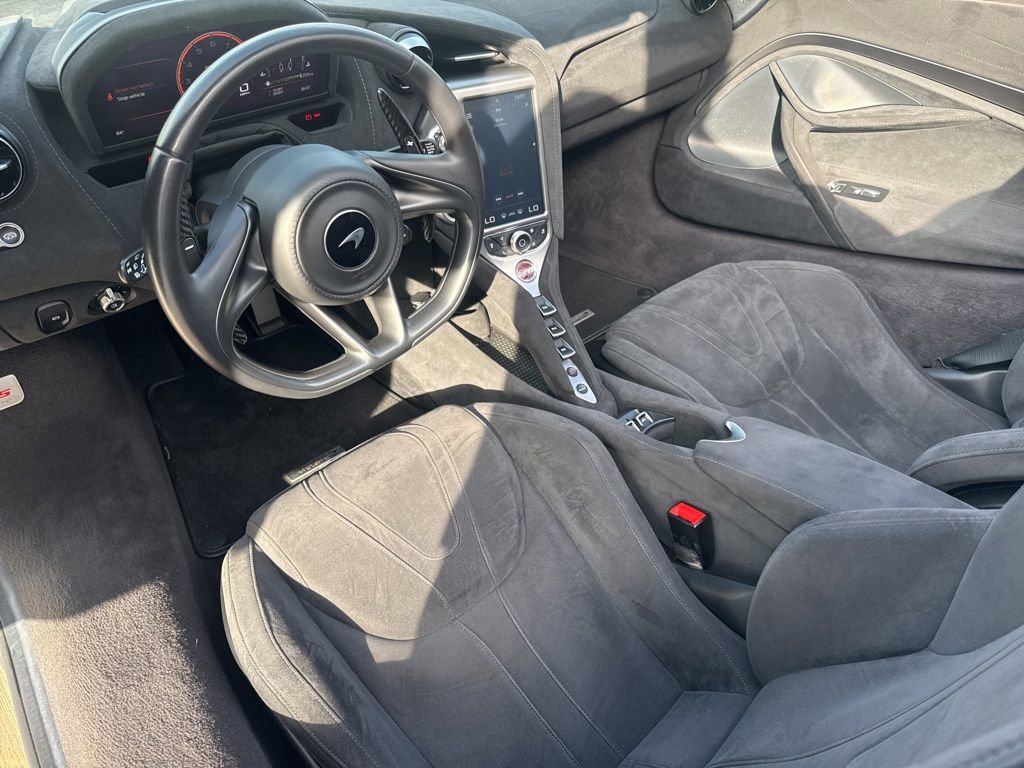 Used 2020 McLaren 720S Performance photo 15