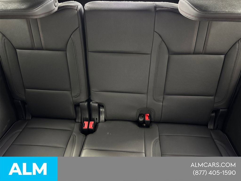 2024 Chevrolet Suburban RST