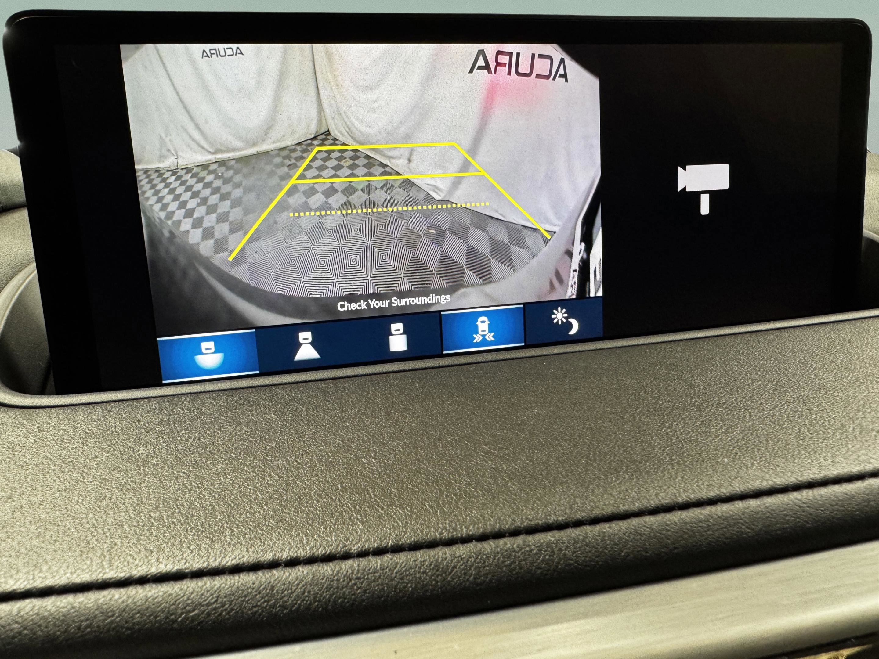 2023 Acura MDX FWD w/ Technology Package