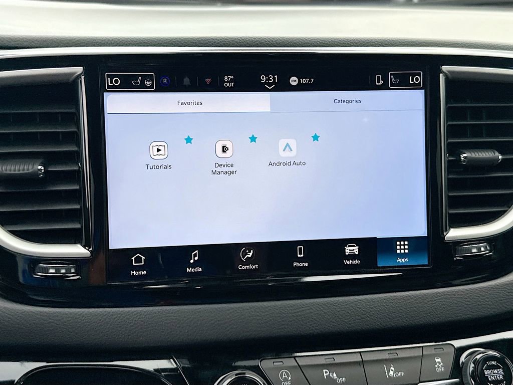 2026 Chrysler Pacifica Select