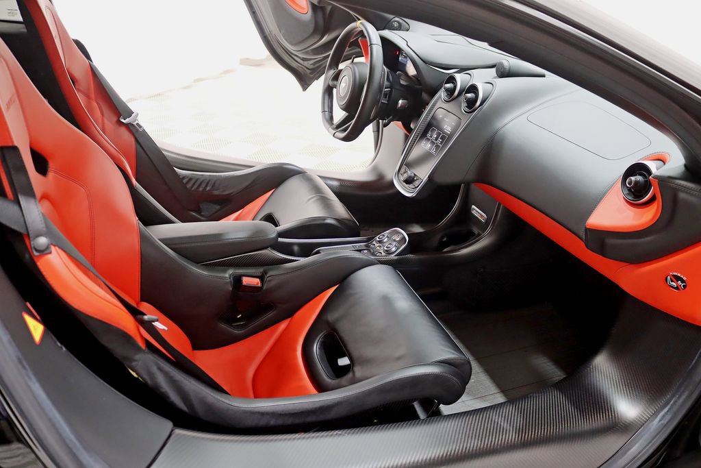 Used 2019 McLaren 600LT photo 33