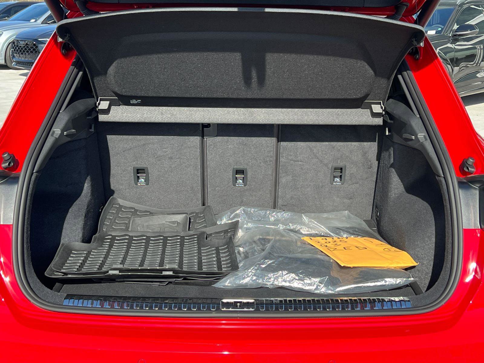 2025 Audi Q3 2.0T Premium