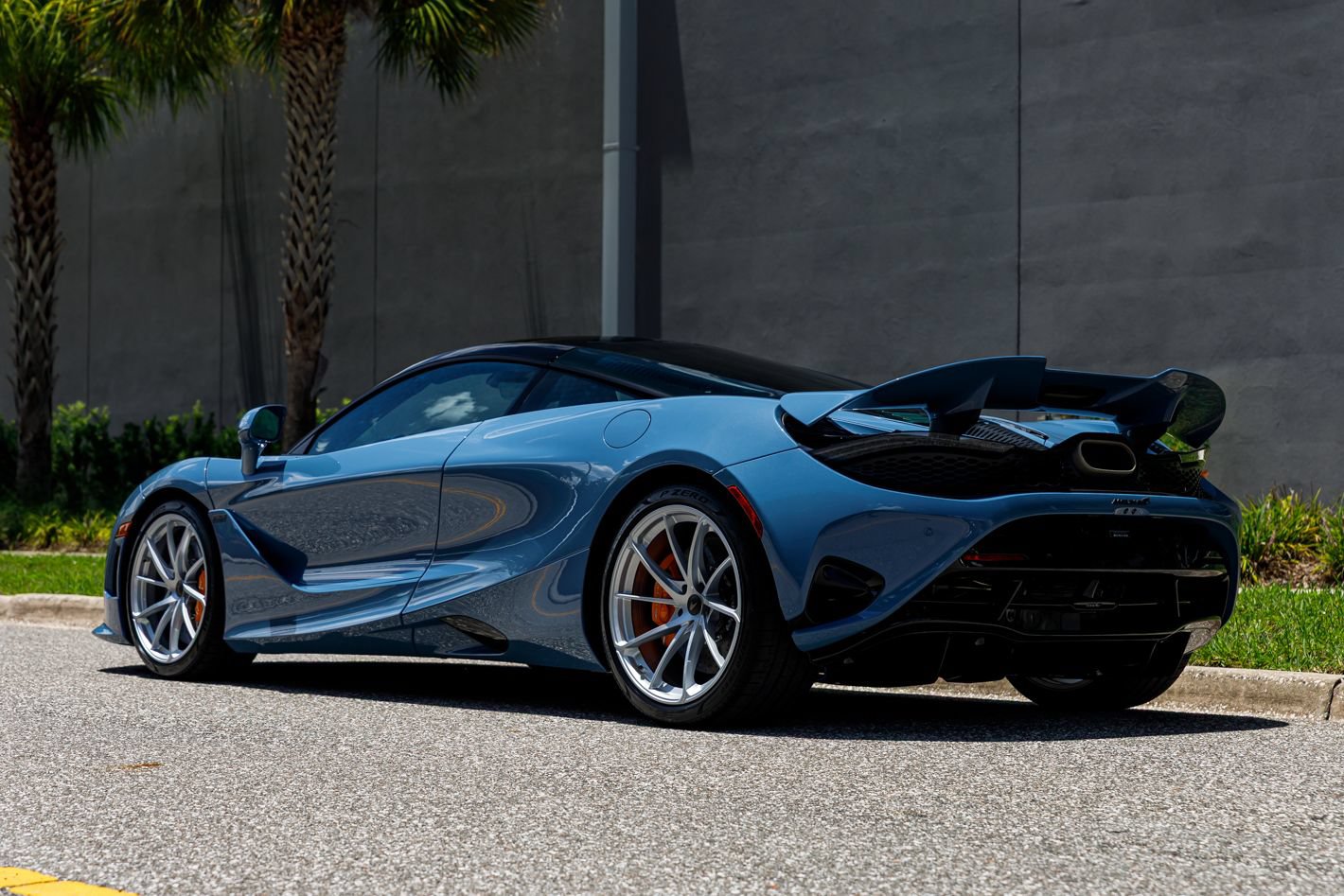 New 2027 McLaren 750S photo 25