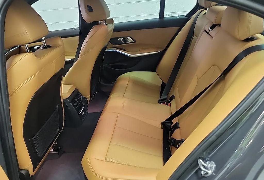 2023 BMW 330e xDrive