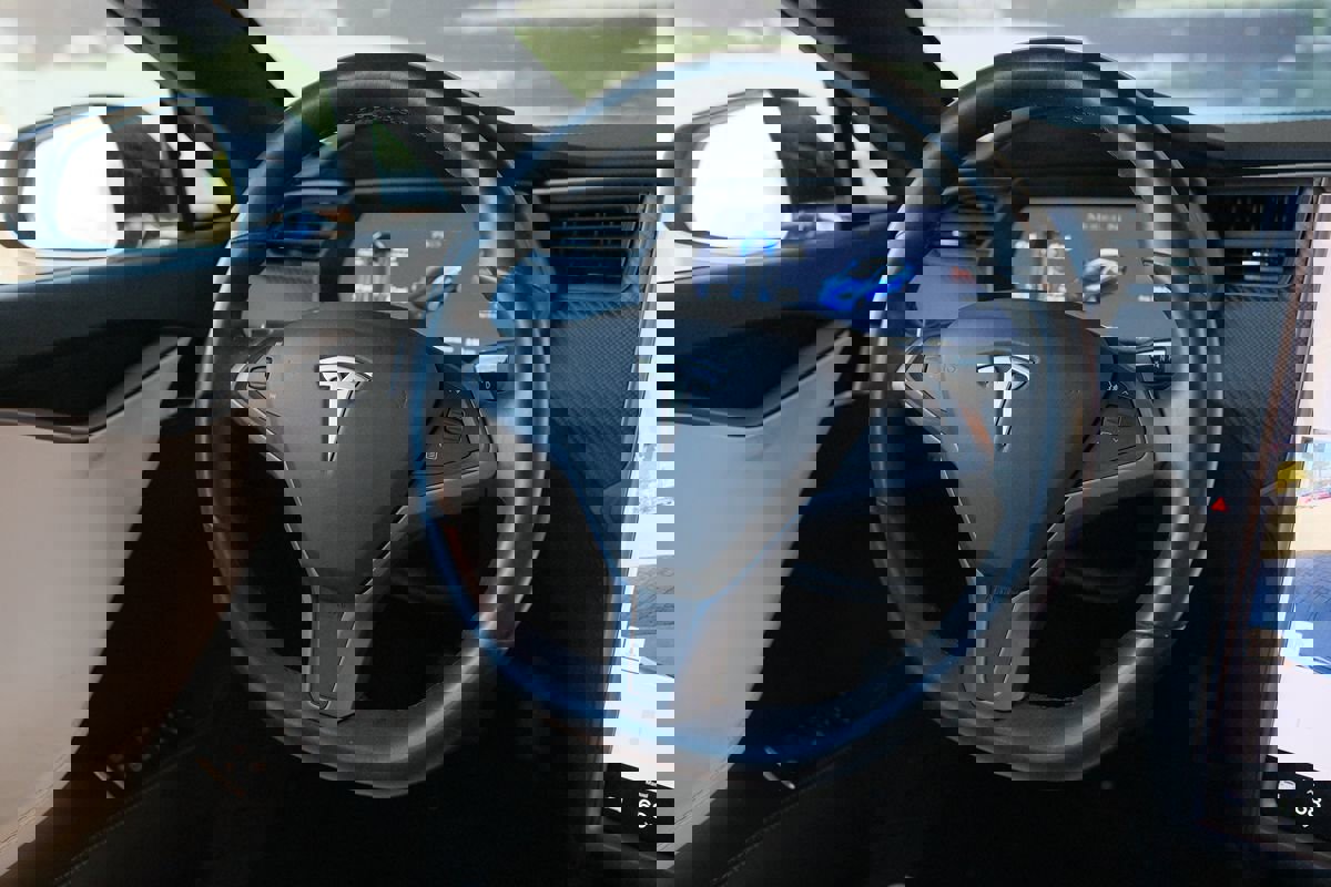 2018 Tesla Model S 75D