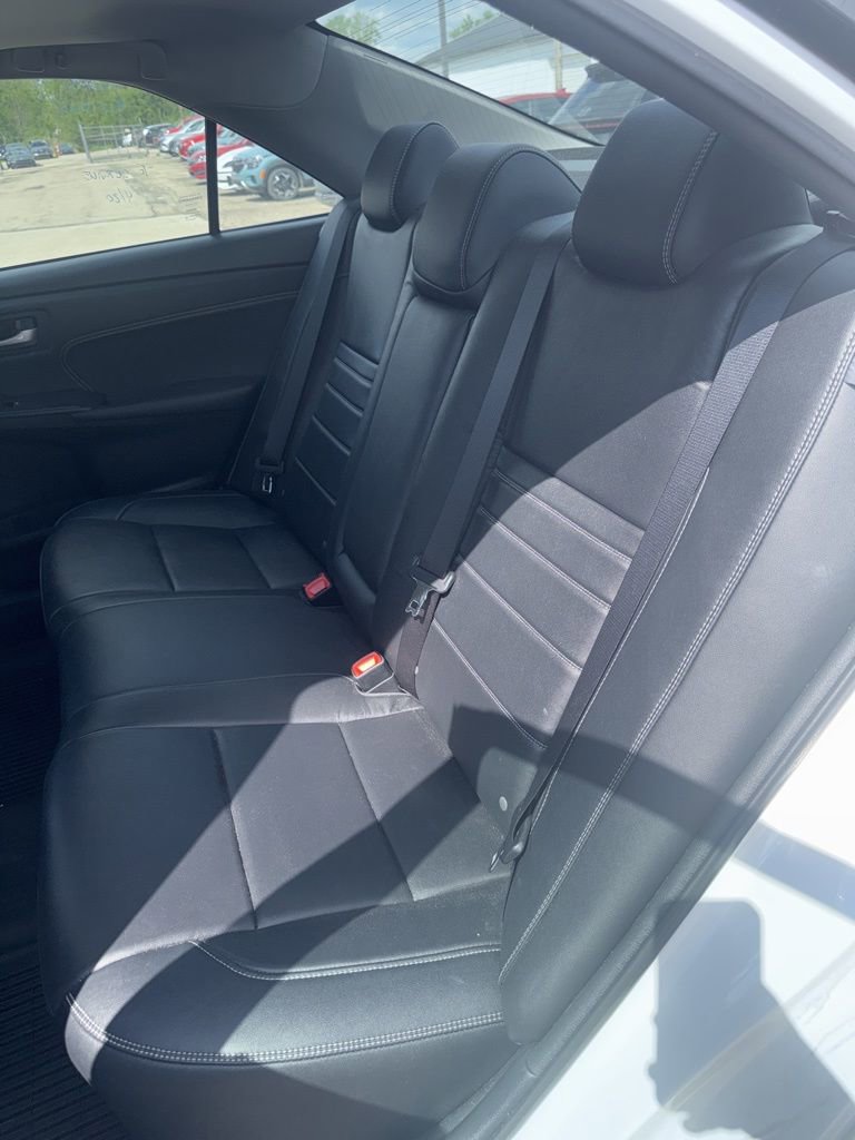 2016 Toyota Camry XLE