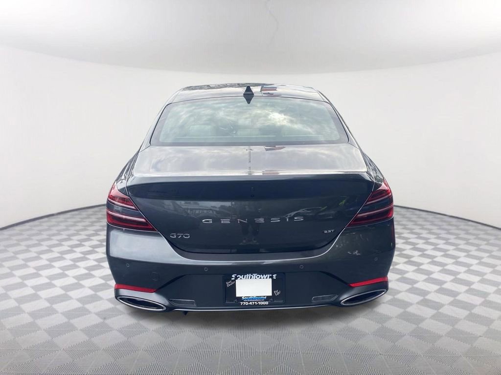 2025 Genesis G70 3.3T Advanced