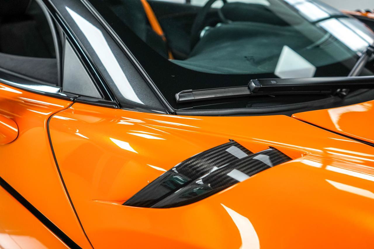 Used 2020 McLaren 600LT Spider photo 14