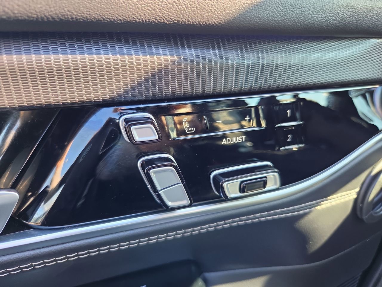 2024 Jeep Grand Wagoneer Series II