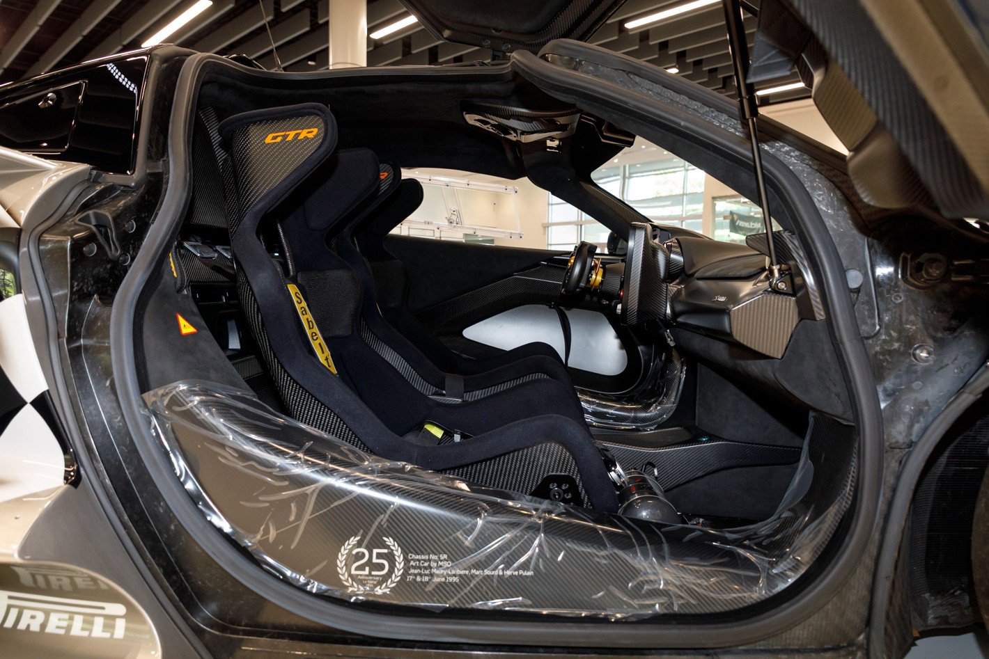 Used 2020 McLaren Senna photo 63