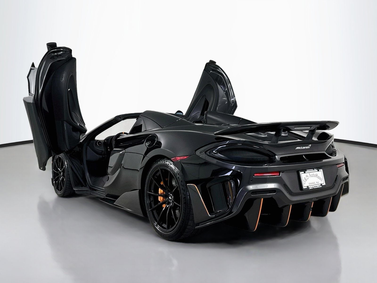Used 2020 McLaren 600LT Spider 5
