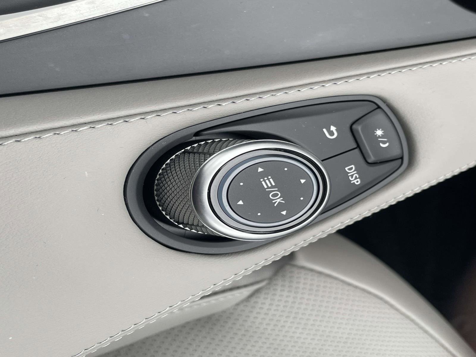 2025 INFINITI Qx50 Luxe