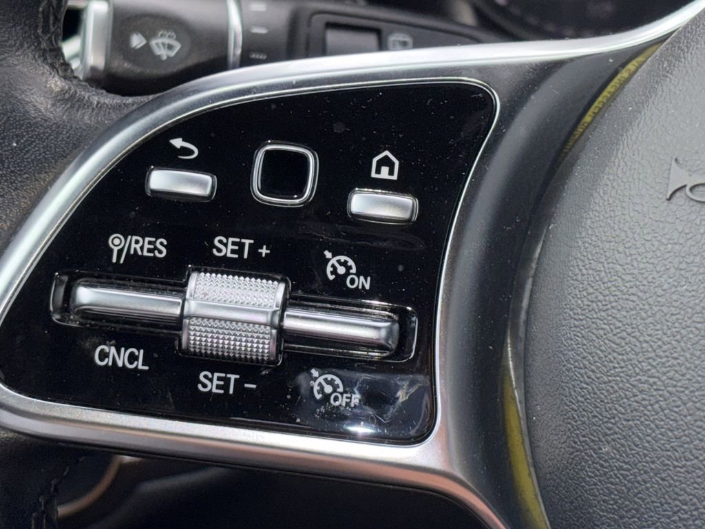 2020 Mercedes-Benz GLC 300