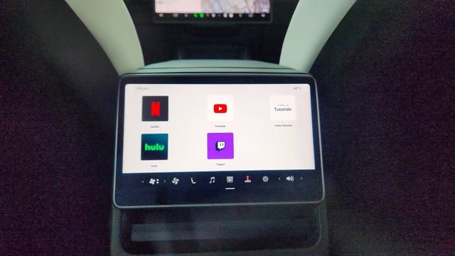 2026 Tesla Model Y Performance