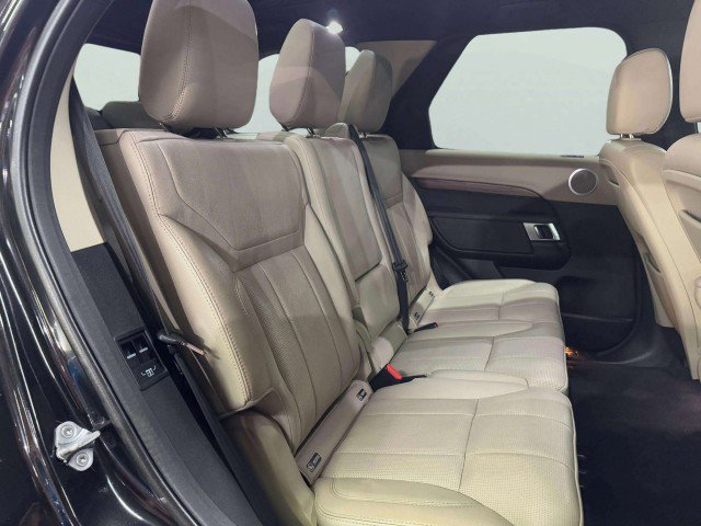 2017 Land Rover Discovery HSE