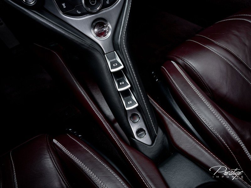 Used 2018 McLaren 720S Luxury photo 35