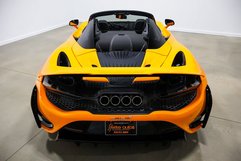 Used 2022 McLaren 765LT photo 82