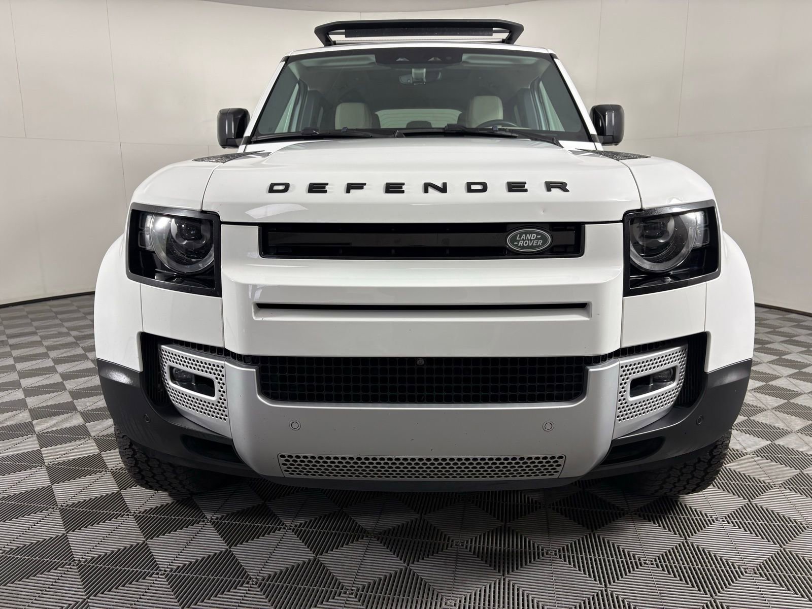 2024 Land Rover Defender 110 S