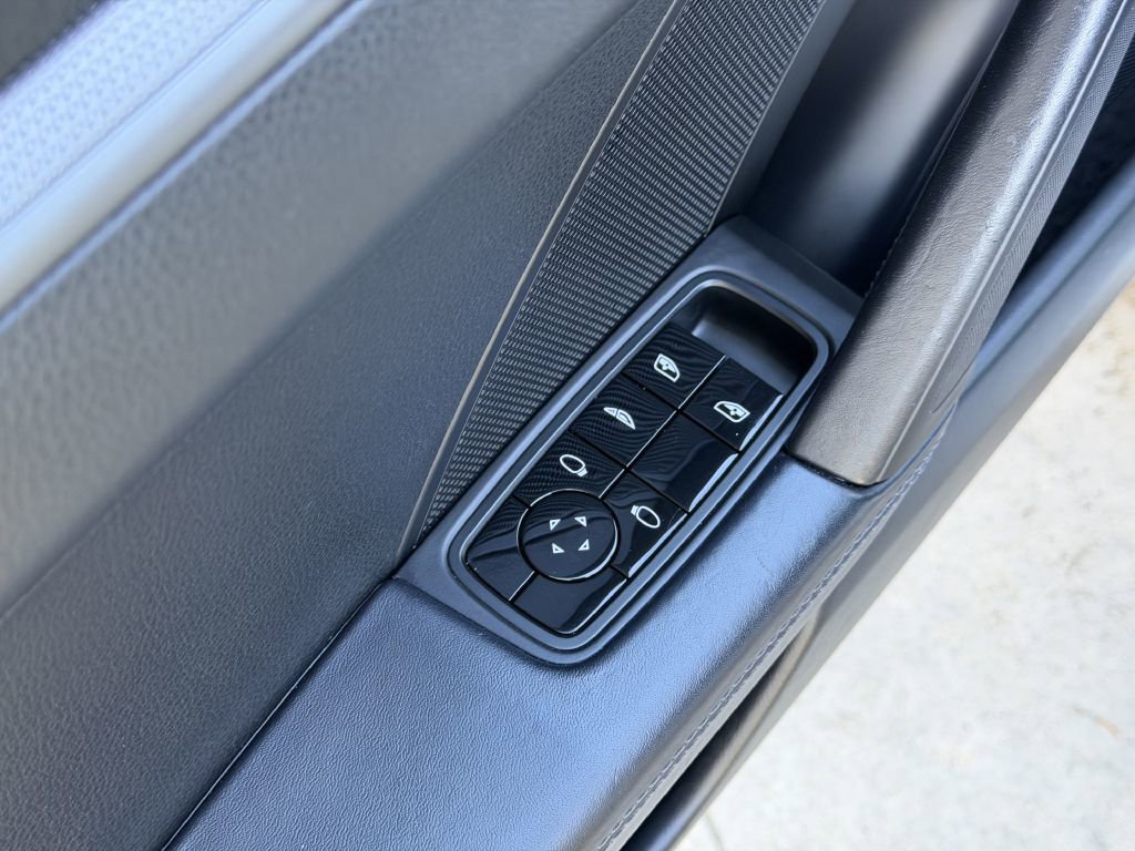 2021 Porsche 911 Carrera