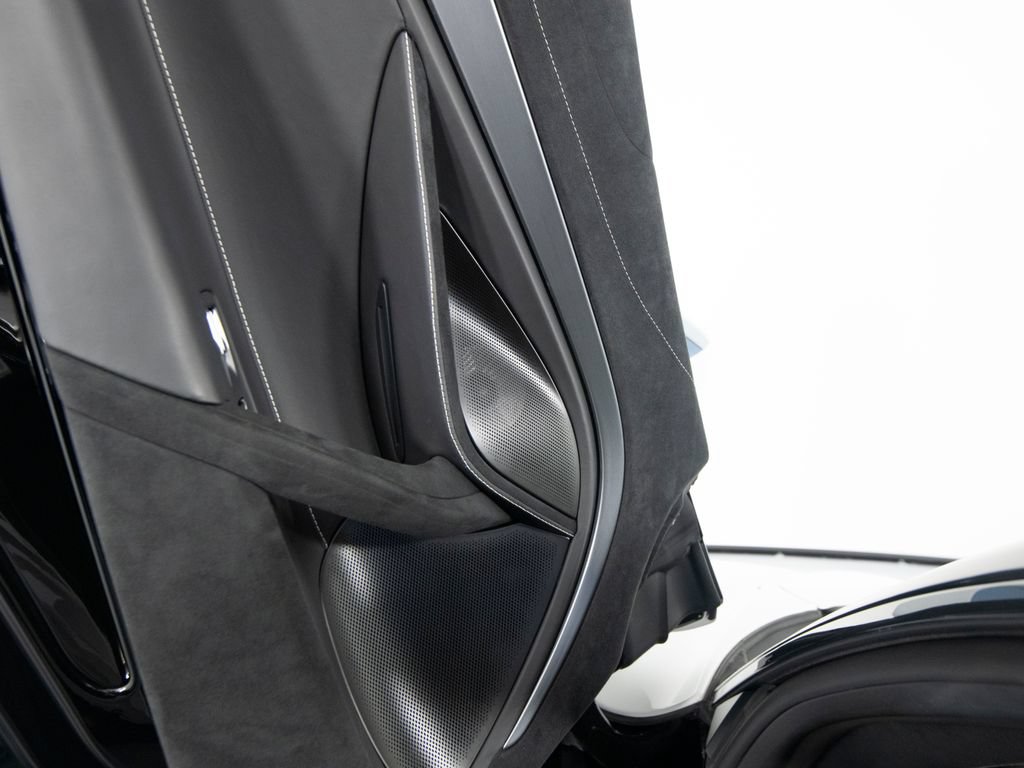 Used 2024 McLaren 750S Spider photo 12