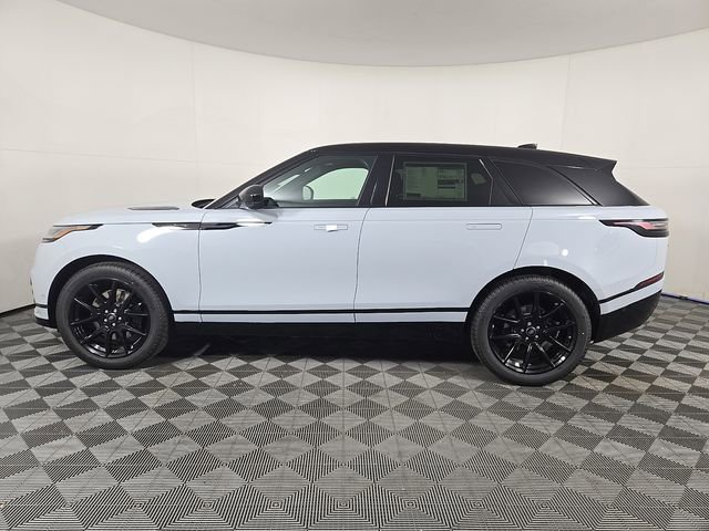 2026 Land Rover Range Rover Velar Dynamic SE