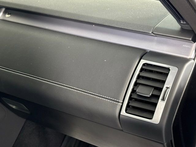 2025 Land Rover Discovery Dynamic SE