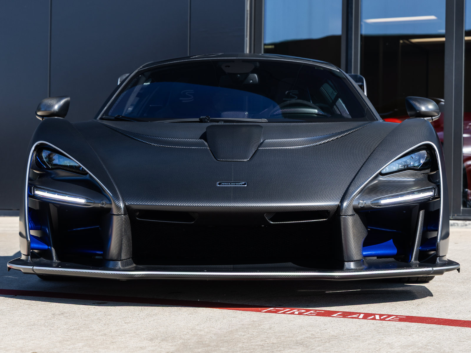 Used 2019 McLaren Senna photo 7