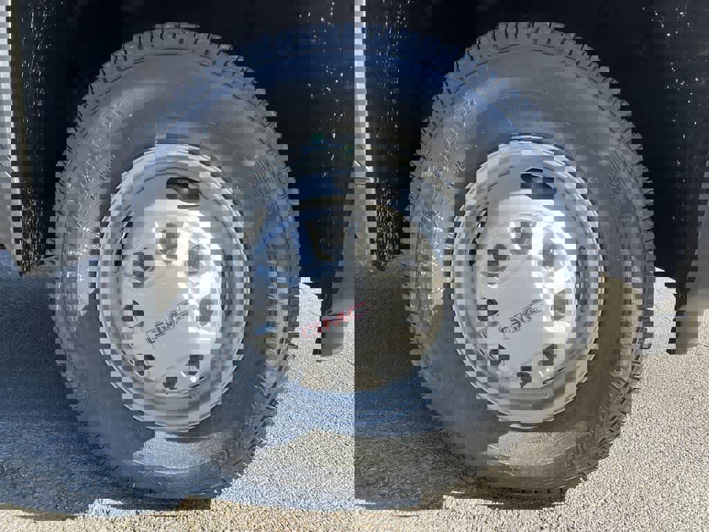 2025 GMC Sierra 3500 Pro