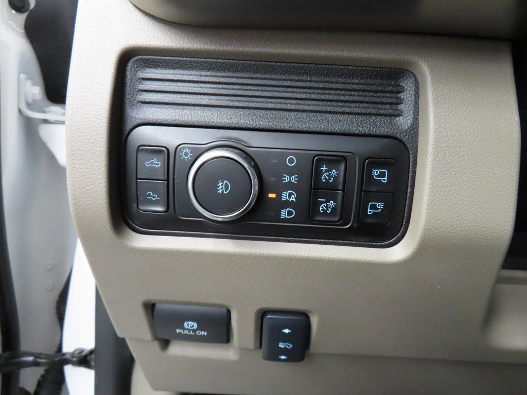 2025 Ford F450 Platinum