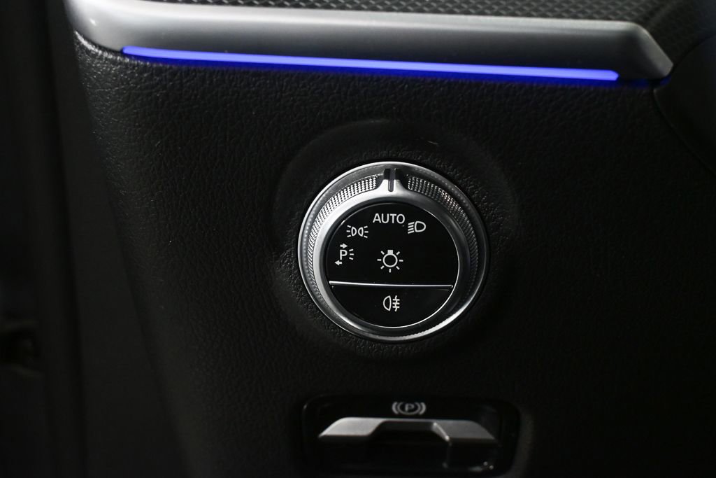 2023 Mercedes-Benz C 300 Sedan