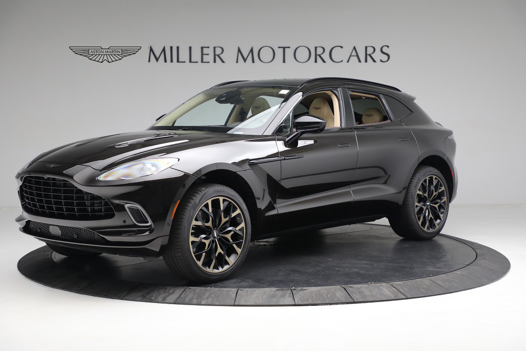 Used 2022 Aston Martin DBX