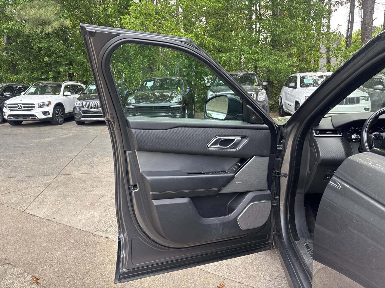 2019 Land Rover Range Rover Velar R-Dynamic SE