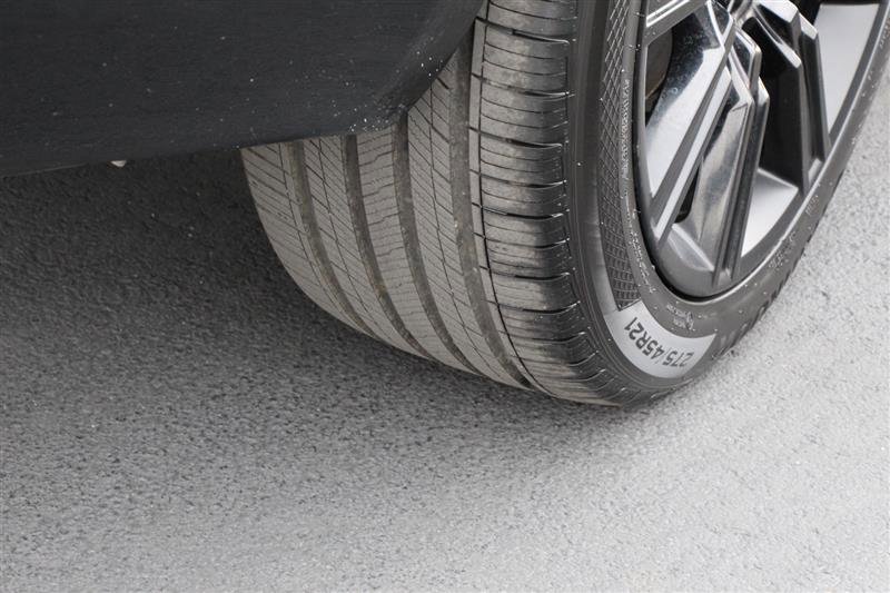 2021 Land Rover Range Rover Sport HSE Silver Edition